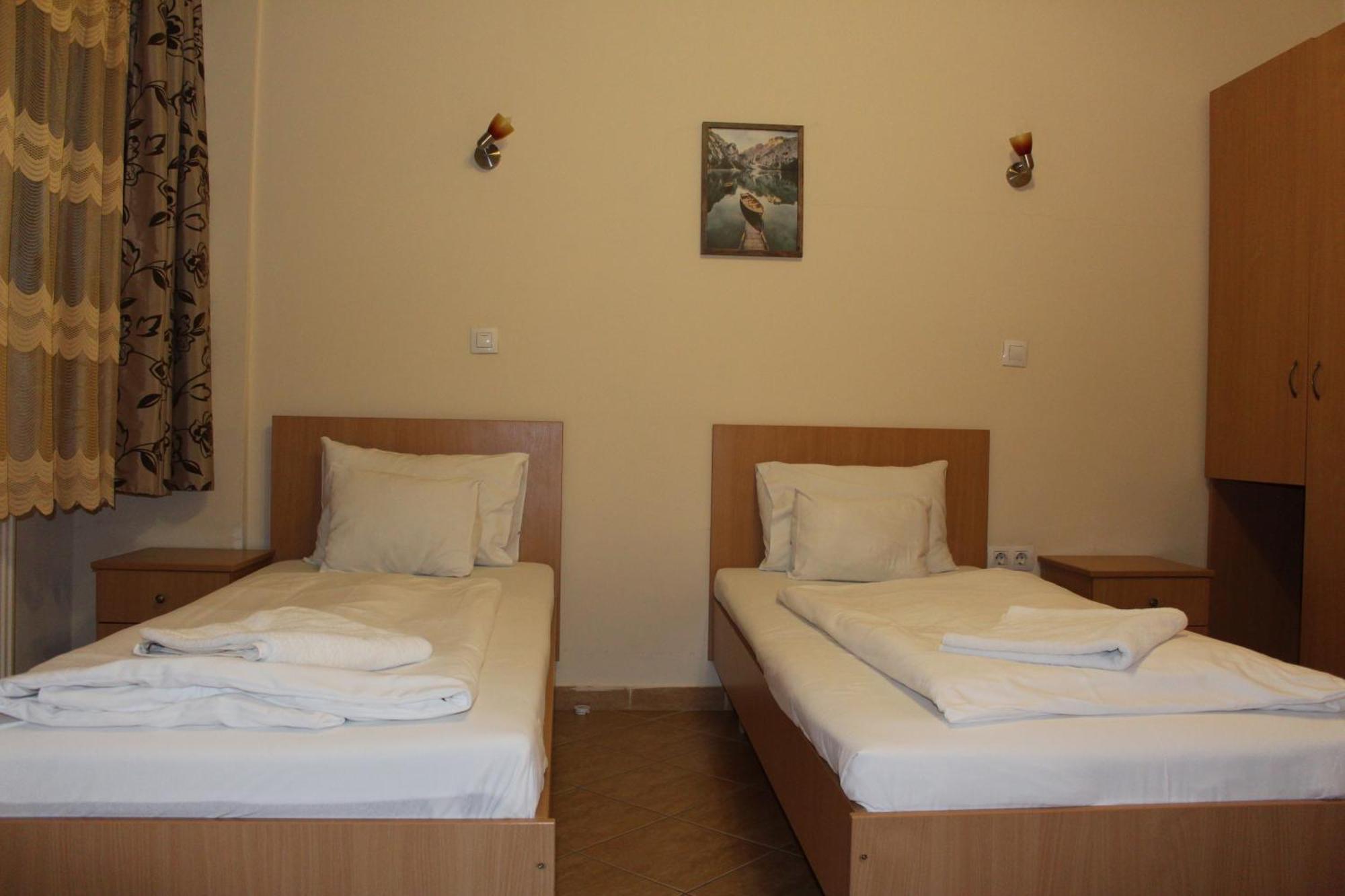 Esprit Hotel Будапеща Екстериор снимка