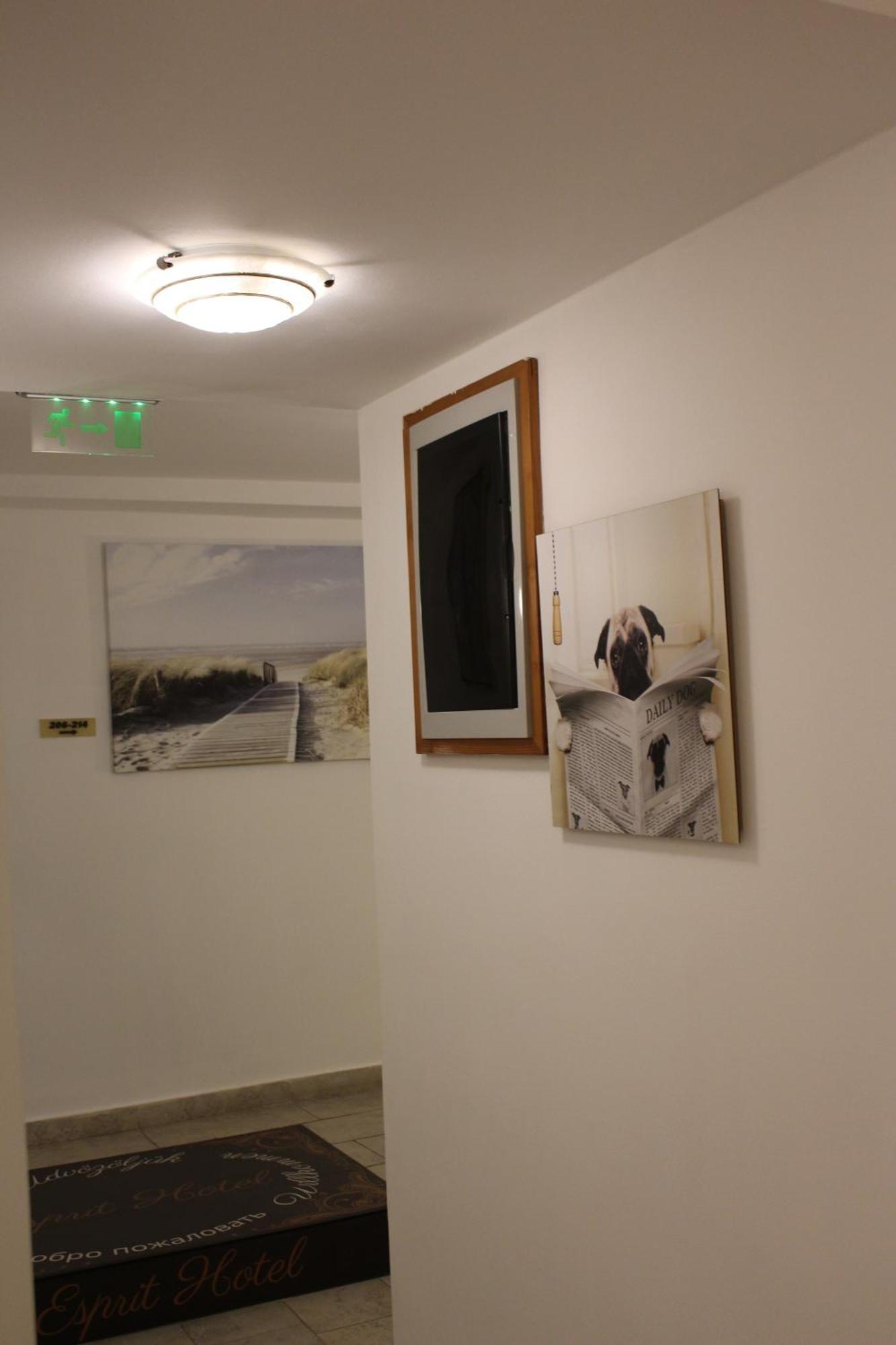 Esprit Hotel Будапеща Екстериор снимка
