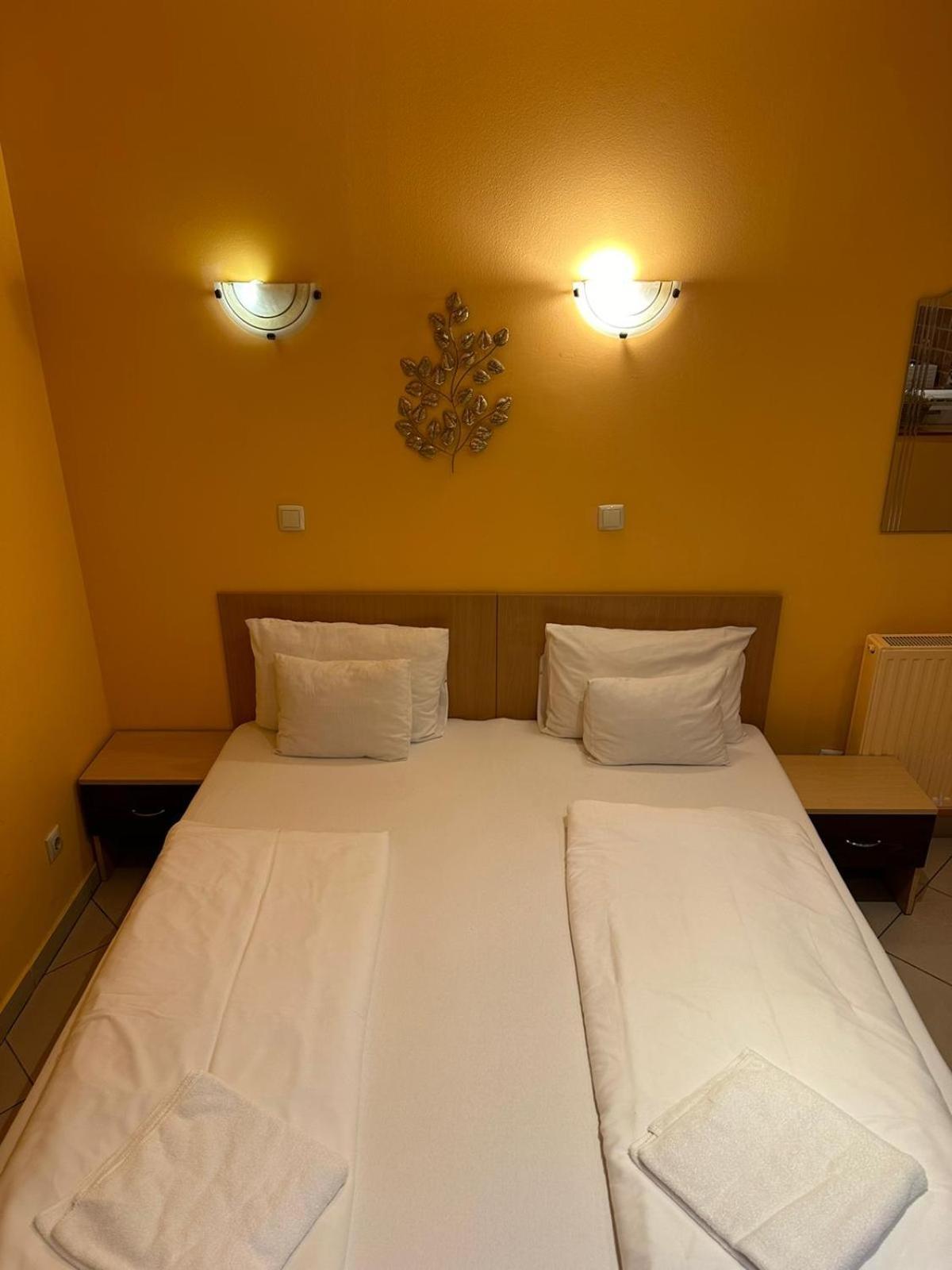 Esprit Hotel Будапеща Екстериор снимка